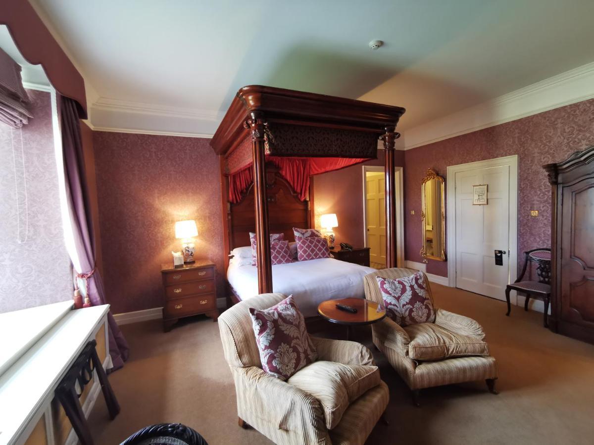 Waterford Castle Hotel & Golf Resort Ballinakill  Екстер'єр фото