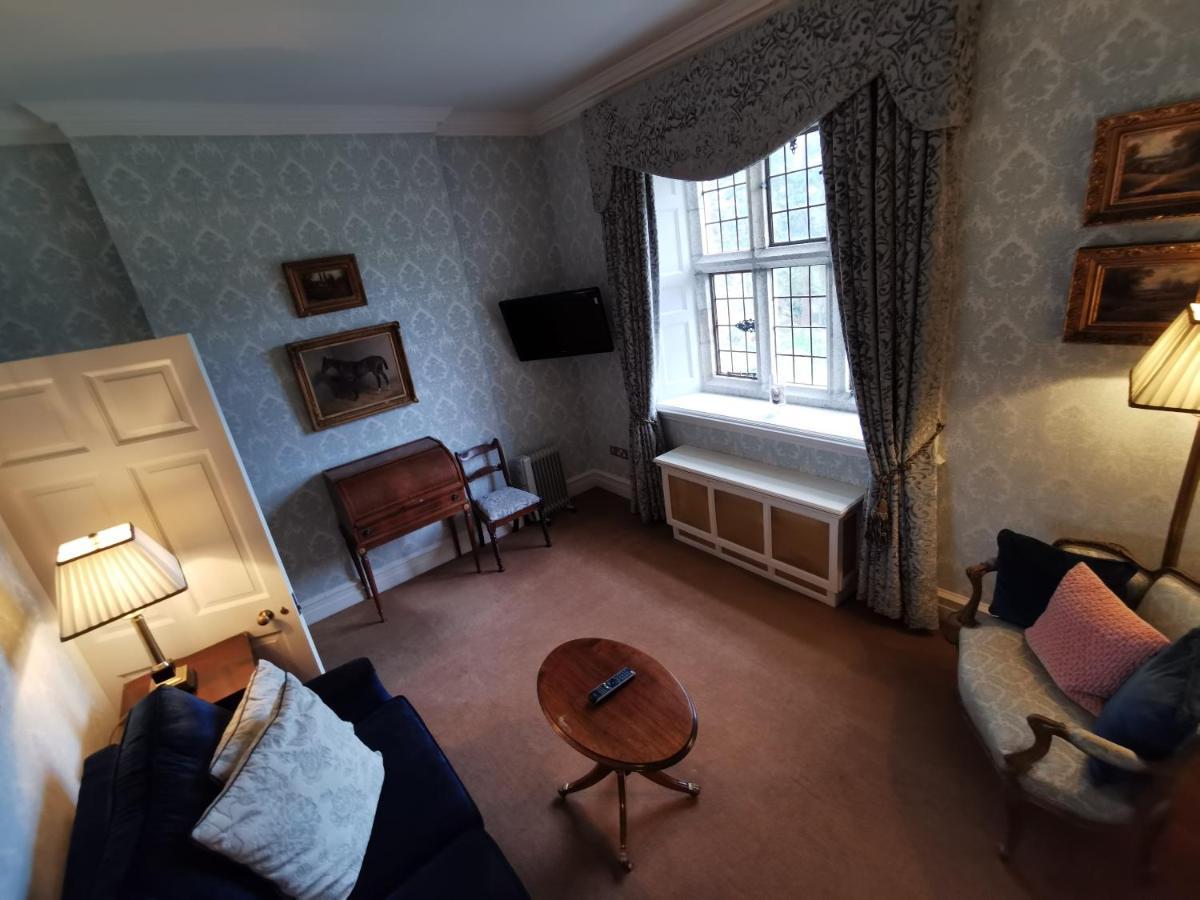 Waterford Castle Hotel & Golf Resort Ballinakill  Екстер'єр фото