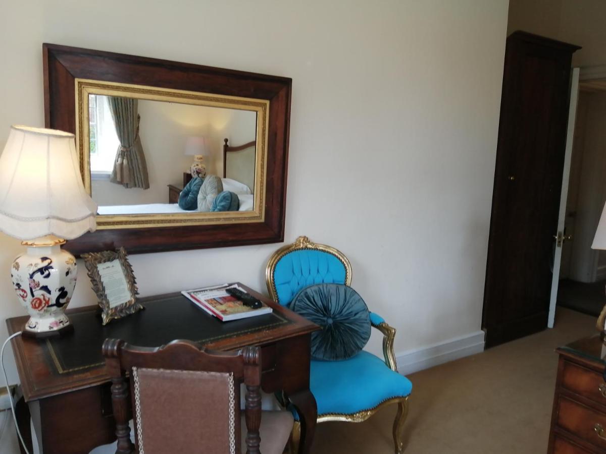 Waterford Castle Hotel & Golf Resort Ballinakill  Екстер'єр фото